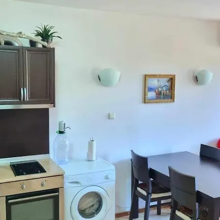 Sunny Hills, 1 Bedroom شقة *